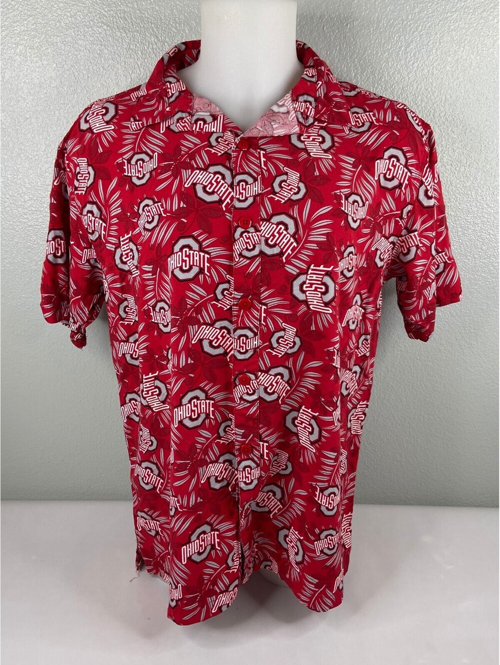 Ohio State Buckeyes Red Hawaiian Style Button-Up Shirt XL College Football
